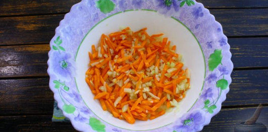 Фото приготовления рецепта: Рис с мясом (в микроволновке) - шаг №5