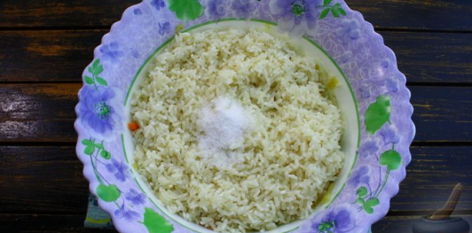 Фото приготовления рецепта: Рис с мясом (в микроволновке) - шаг №14