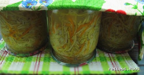 Фото приготовления рецепта: Салат из кабачков и моркови по-корейски (на зиму) - шаг №17
