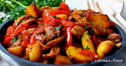 Фото приготовления рецепта: Жаркое из курицы с картошкой - шаг №16