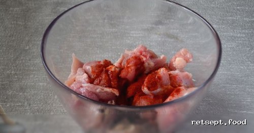 Фото приготовления рецепта: Жаркое из курицы с картошкой - шаг №3