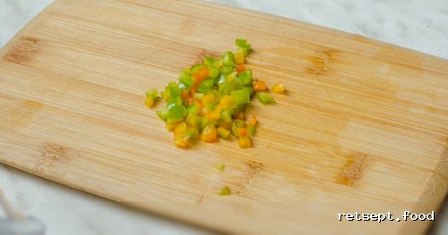 Фото приготовления рецепта: Рыба, запечённая с овощами в виноградных листьях - шаг №11