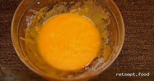 Фото приготовления рецепта: Итальянский бабушкин пирог с грушами - шаг №13