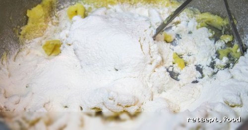 Фото приготовления рецепта: Картофельные зразы с грибами - шаг №6