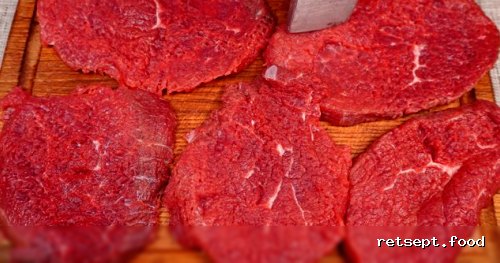 Фото приготовления рецепта: Мясо по-генеральски - шаг №2