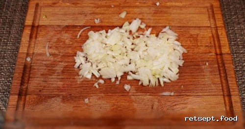 Фото приготовления рецепта: Рубленые куриные котлеты с кабачком - шаг №3