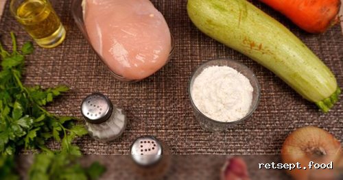 Фото приготовления рецепта: Рубленые куриные котлеты с кабачком - шаг №1