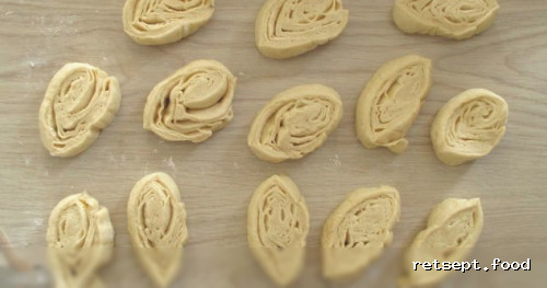 Фото приготовления рецепта: Бадамбура - шаг №13