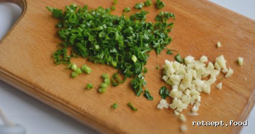 Фото приготовления рецепта: Капустная запеканка с мясом - шаг №4