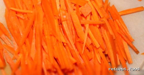 Фото приготовления рецепта: Капустный салат "Коул-сло" (Coleslaw) с яблоком - шаг №3