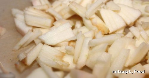 Фото приготовления рецепта: Капустный салат "Коул-сло" (Coleslaw) с яблоком - шаг №5