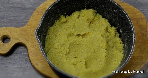 Фото приготовления рецепта: Котлеты из красной чечевицы и булгура (без жарки) - шаг №7