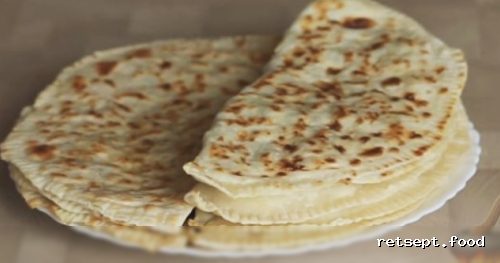 Фото приготовления рецепта: Кутабы (лепешки без дрожжей) с картофелем и тыквой - шаг №16