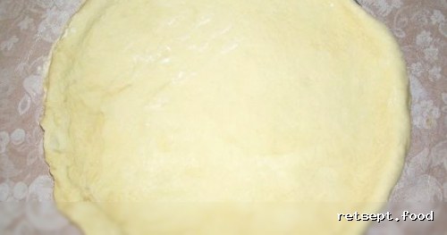 Фото приготовления рецепта: Пицца мясная по-домашнему - шаг №4