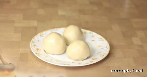 Фото приготовления рецепта: Турецкий бёрек (слоеный пирог) с картошкой и тыквой - шаг №10