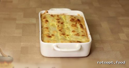 Фото приготовления рецепта: Турецкий бёрек (слоеный пирог) с картошкой и тыквой - шаг №18