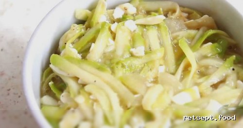 Фото приготовления рецепта: Запеканка "Касэрол" (Casserole) из кабачков с сыром - шаг №7